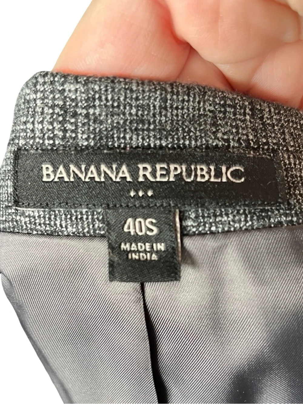 Banana Republic Factory Three Piece Suit Gray Plaid Neutral Academia Mens